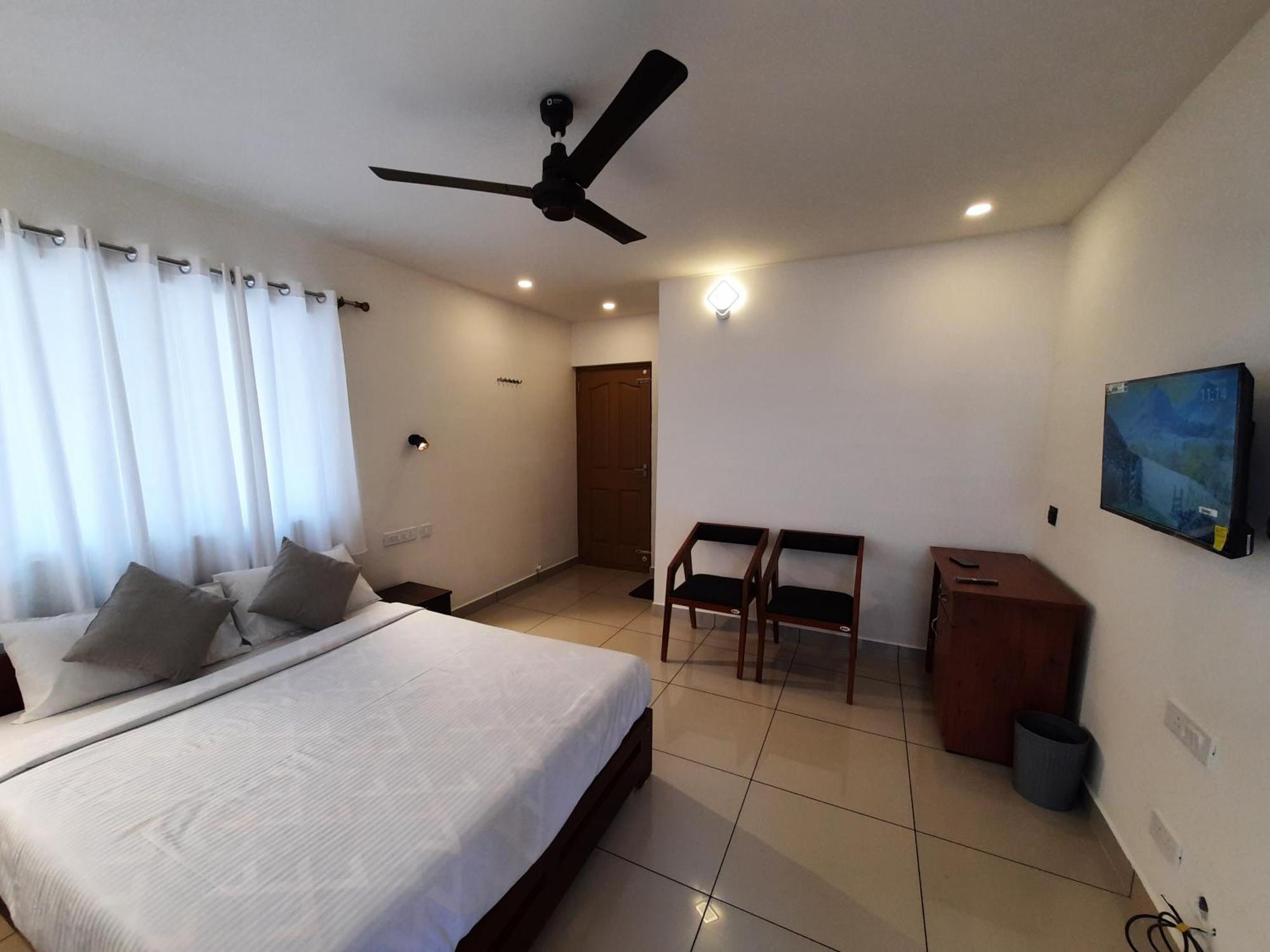 Oriole Homestay Thekkady Buitenkant foto