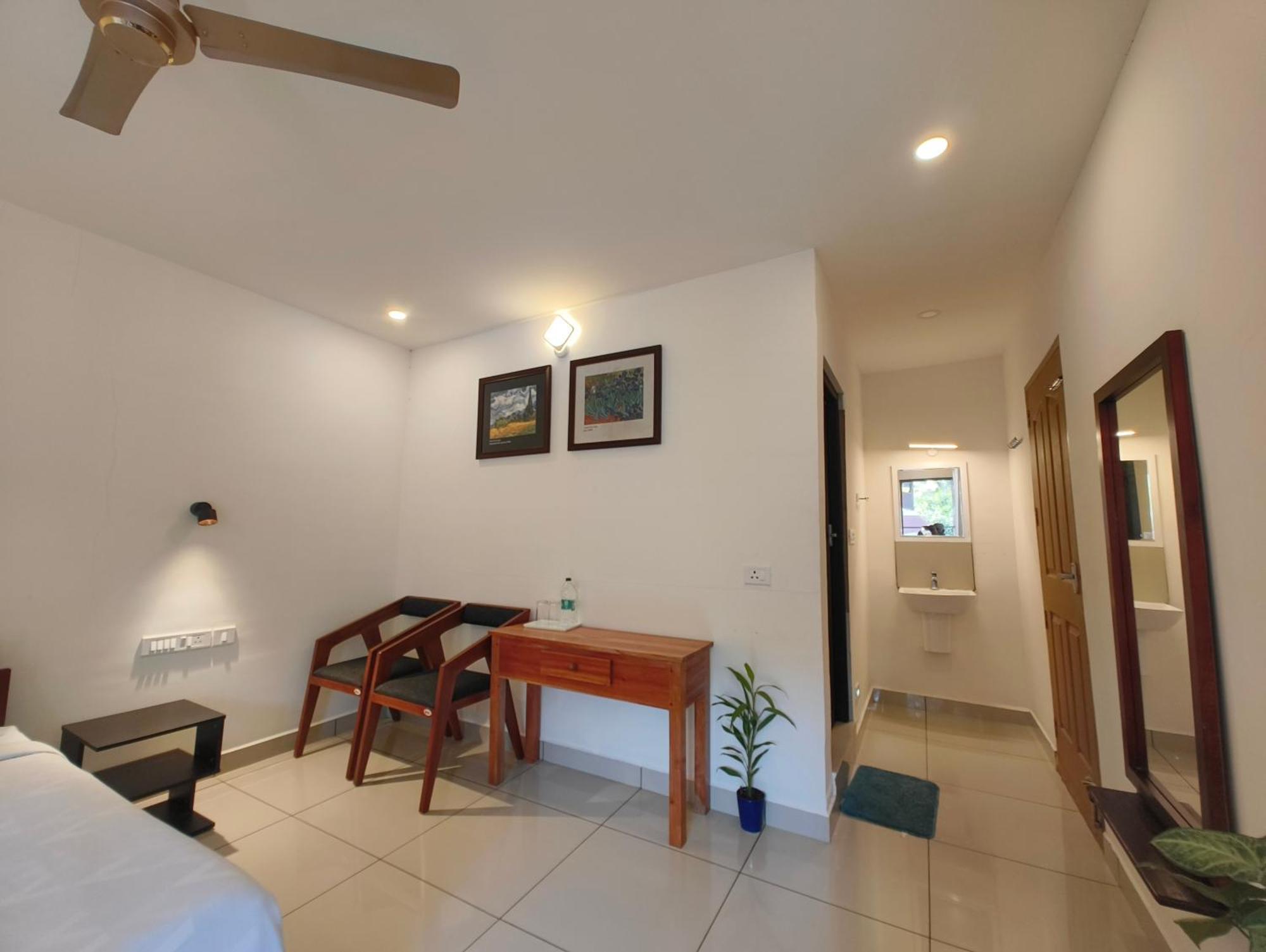 Oriole Homestay Thekkady Buitenkant foto